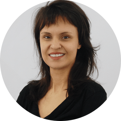 Profa. Ma. Cristiane Weizenmann Marçal