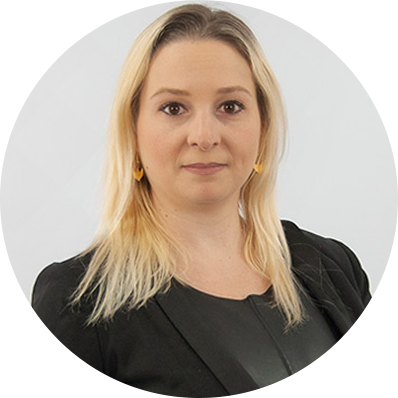 Profa. Ma. Simone Caberlon