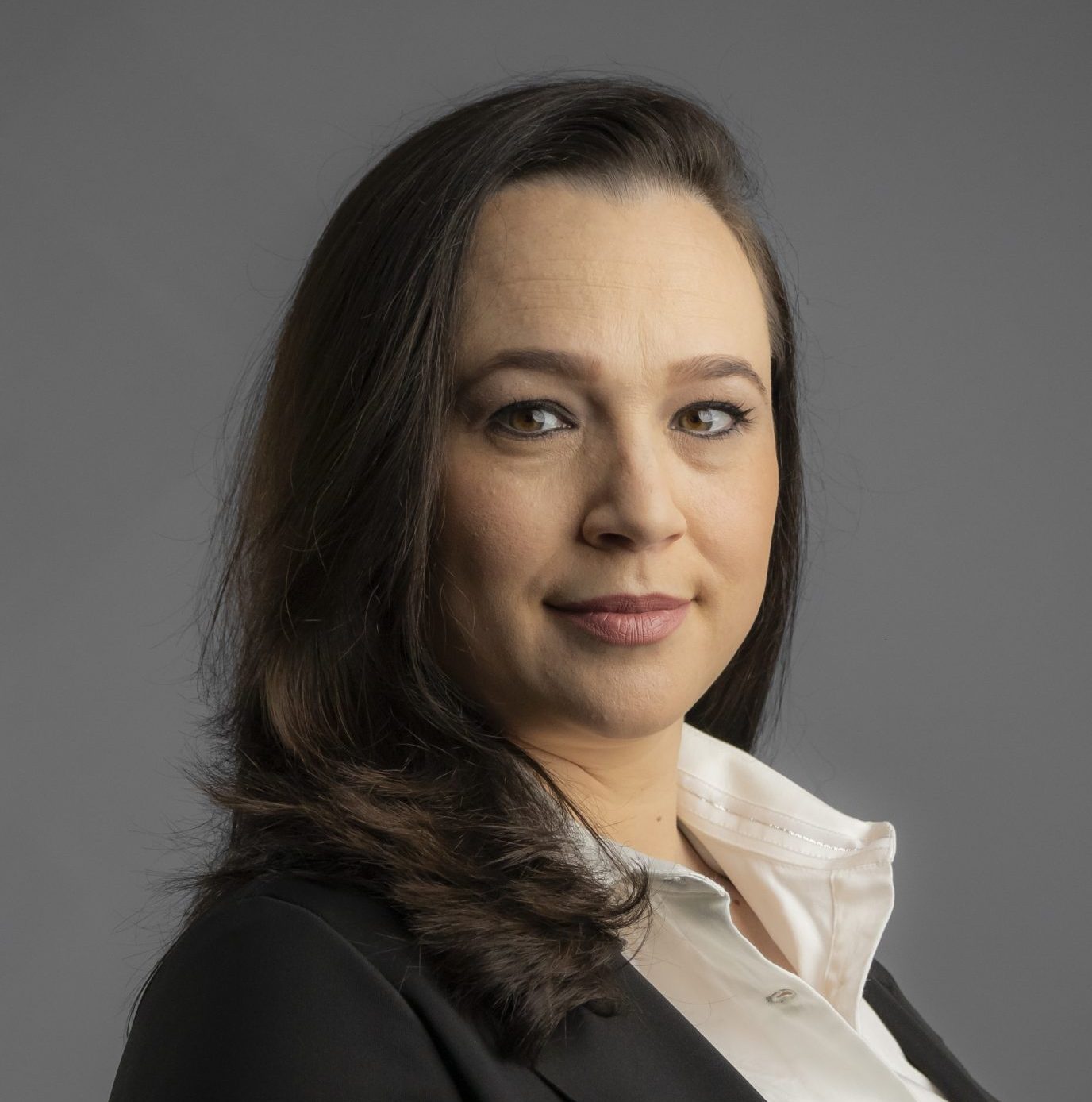 Profa. Dra. Janaína Soares Schorr